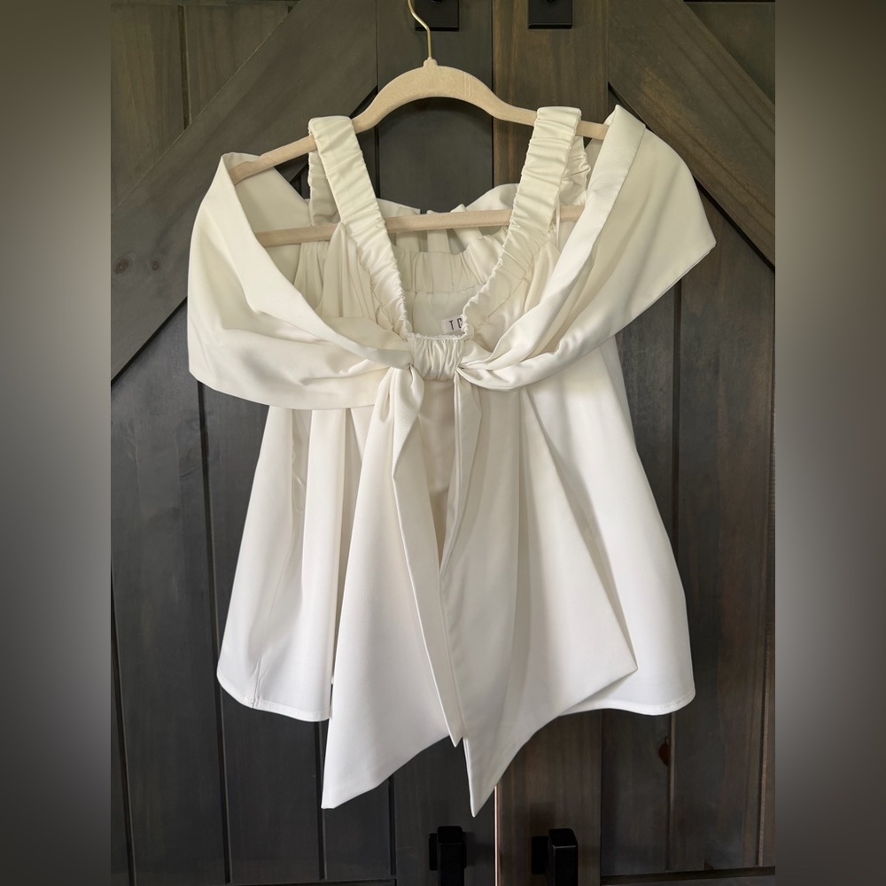 TCEC Cream Off-Shoulder Tie-Front Blouse WORN ONCE